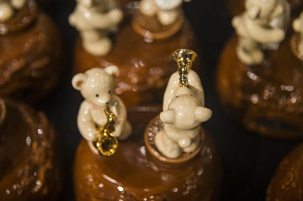 Music boxes for sale in the Music Box Museum in Sakaimachi street