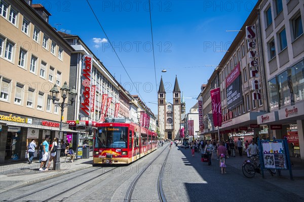 Pedestrian zone with the cathedal in the background