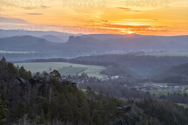 View from Papststein at sunrise with Kleinhennersdorf
