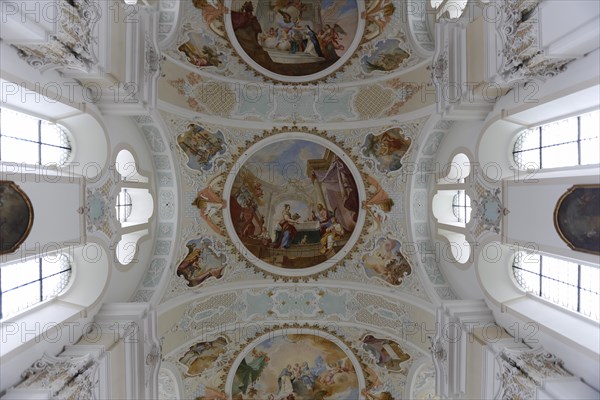 Ceiling frescoes