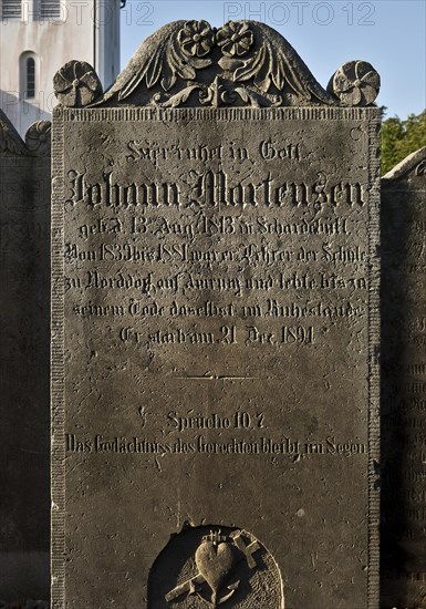 Talking gravestones at the cemetery in front of St. Clemens church