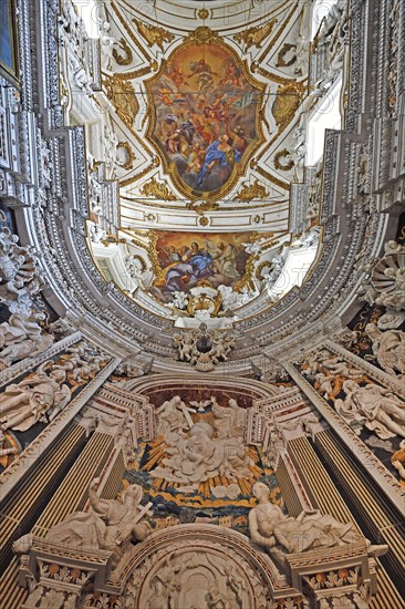 Ceiling painting and marble decorations in the chancel
