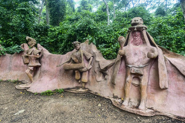 Voodoo scultpures in the Unesco site Osun-Osogbo Sacred Grove