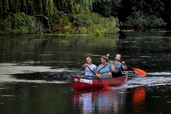 Paddlers on the Wakenitz