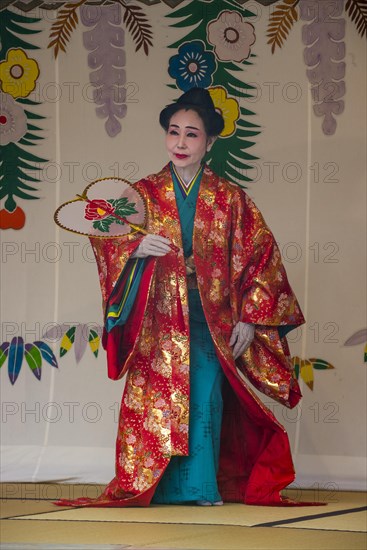 Traditional dressed dancers