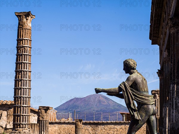 Statue of Apollo