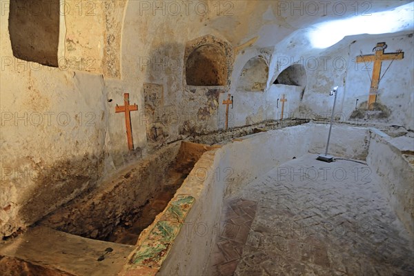 Crypt