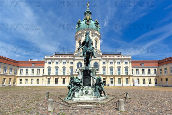 Equestrian statue of the Great Elector in the Court of Honour