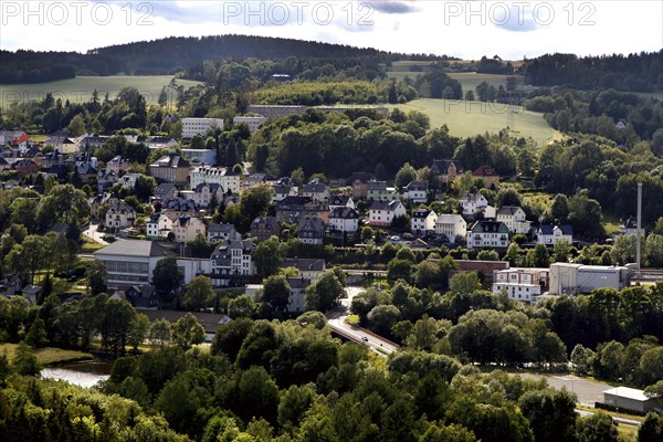 View from Blankenberg to Blankenstein with paper factory