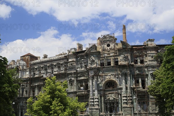 House in need of renovation on Cathedral Square