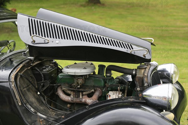 Oldtimer Citroen Traction 11 BL legere from 1957 in black