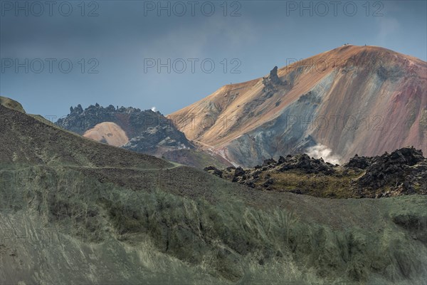 Burnisteinsalda and lava field Laugahraun