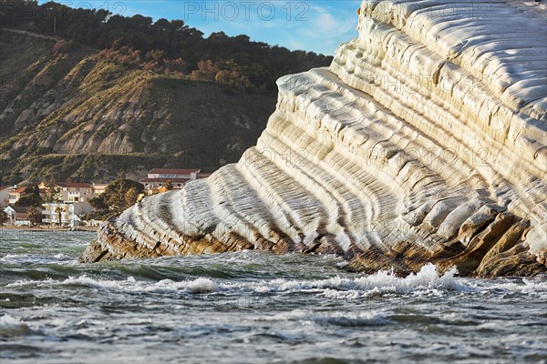 Chalk cliff Scala dei Turchi