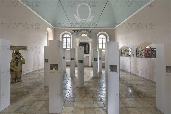 Exhibition until 28.11.2021: Poetry of the Healing World
