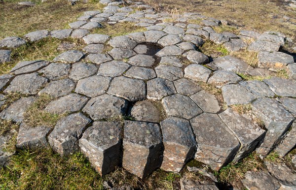 Glacier-carved basalt columns