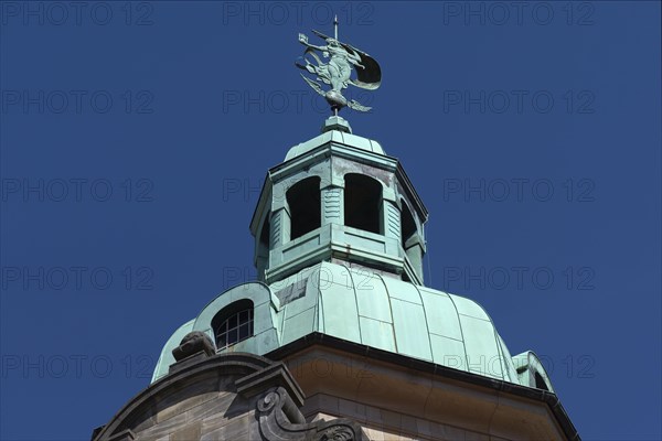 Tower with symbolic figure of the Wilhelmspost