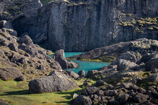 Turquoise water basin