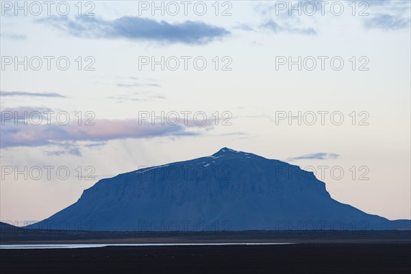 Table volcano Heroubreio or Herdubreid