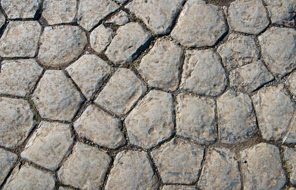 Glacier-carved basalt columns