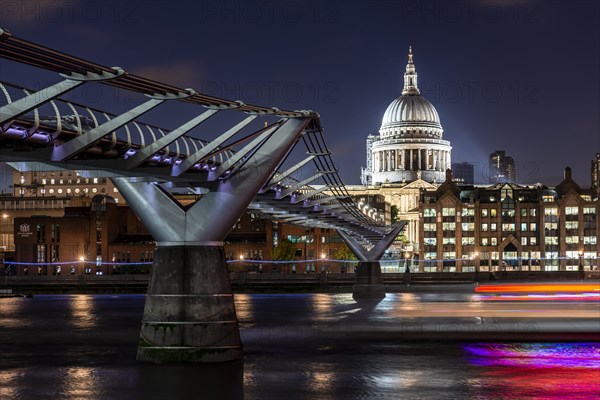 Millennium Bridge and St Paul's Cathedral at night