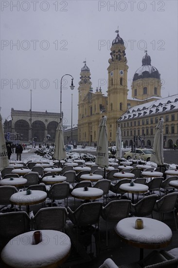 Odeonsplatz with Feldherrnhalle and Theatine Church