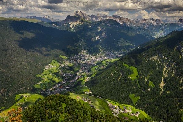 View from the summit of Puflatsch