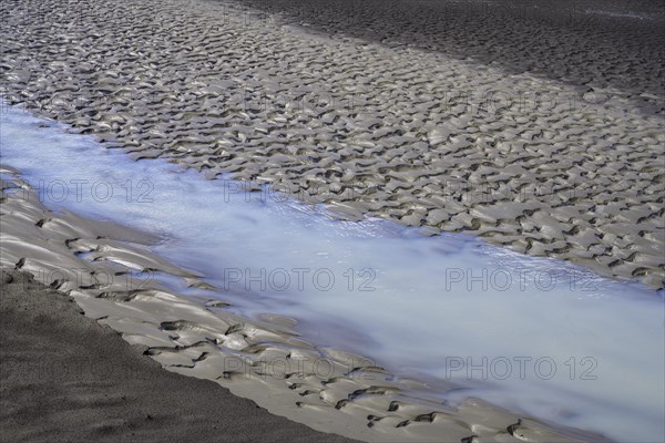 Water Sand structures at the edge of the Eldhraun lava field