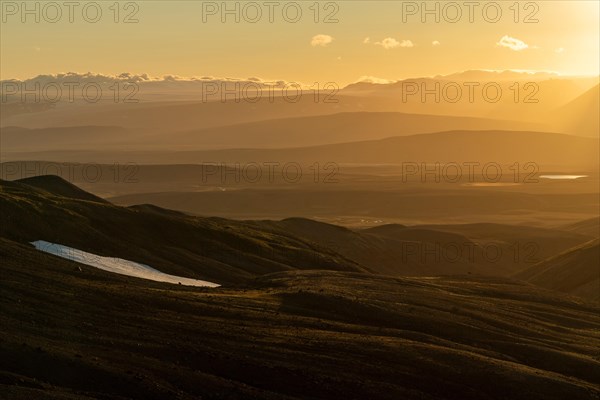 View from Kerlingarfjoell towards Langjoekull