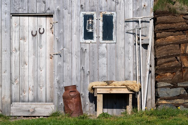 Horse stable and tool shed in original peat construction