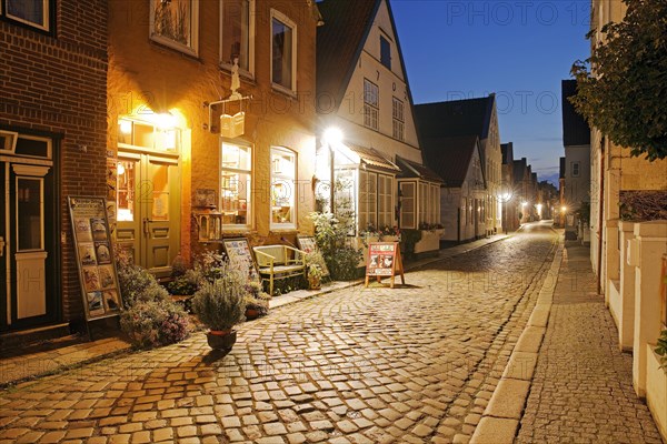 Houses in the street Wasserreihe in the evening