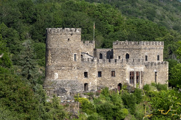 Castle de Chouvigny built on a rocky outcrop overlooking the Sioule valley