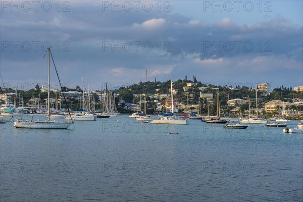 Little boats in the Magenta Port Sud