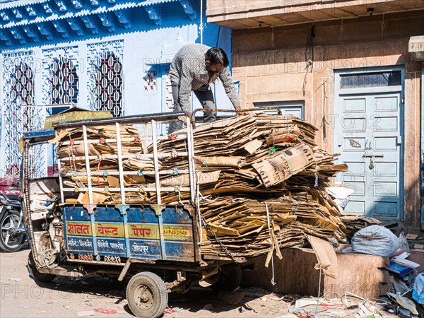 Collection of waste paper and cardboard