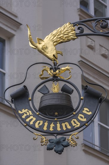 Nose sign of a brewery pub