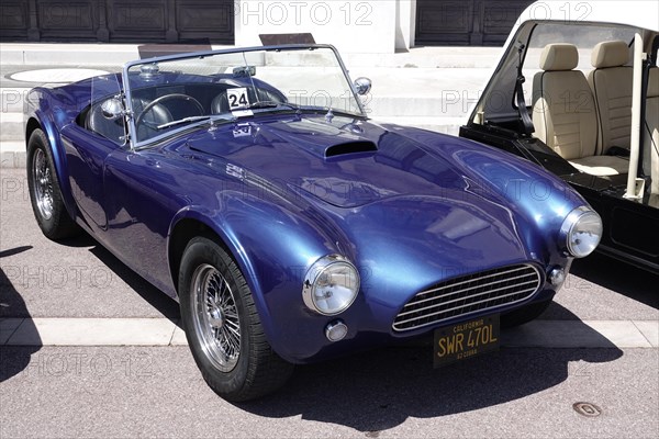 Sports car roadster Shelby Cobra 62