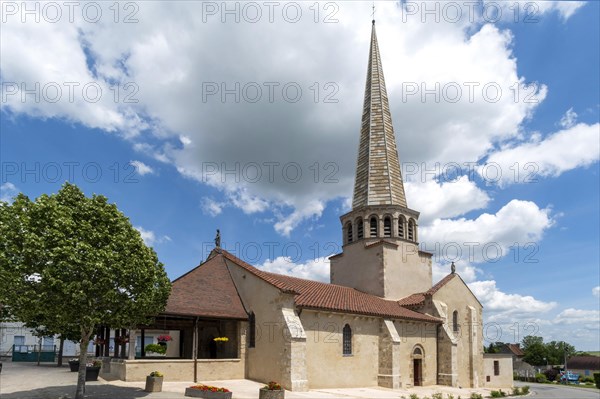 Church of Saulcet and its octagonal bell tower