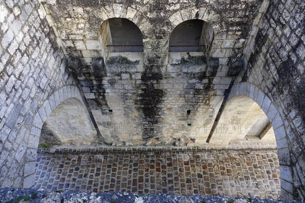 Porte de Jouy city gate