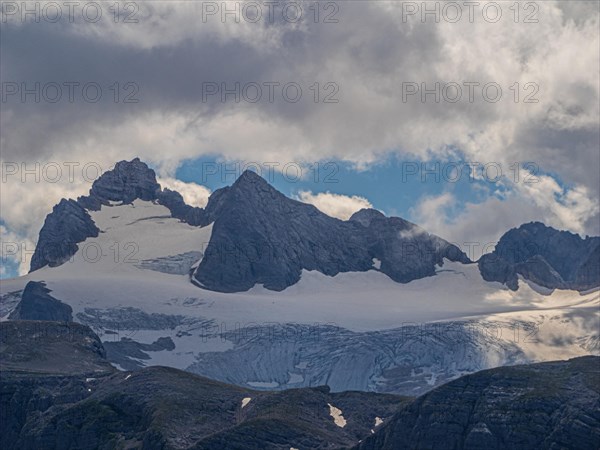 View to the Hallstatt Glacier and High Dachstein