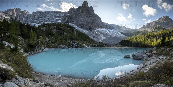 Turquoise green Sorapis lake