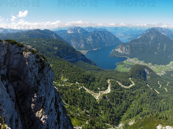 View from Krippenstein with a view of Hallstaetter See