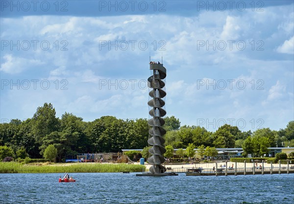 Water level tower