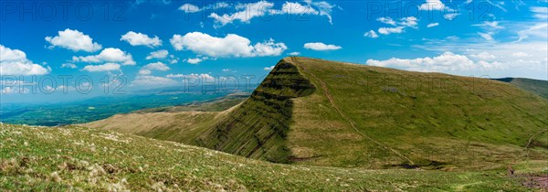 Panorama from Pen y Fan on the Cribyn