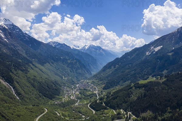 South ramp to the San Bernardino Pass