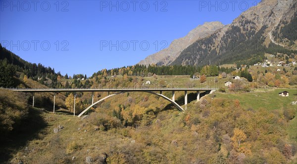 Serpentines and bridges on the A13 E43 motorway Drive from the south to the San Bernardino Pass