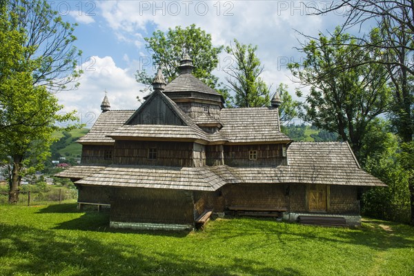 Strukivska Church