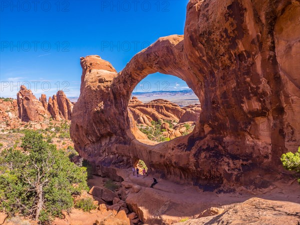 Double O Arch