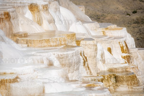 Sinter terraces with calcareous tuff deposits