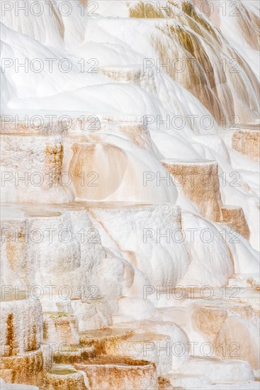 Sinter terraces with calcareous tuff deposits