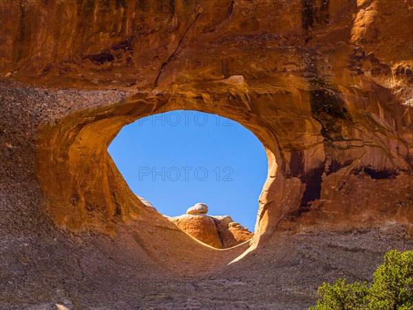 Tunnel Arch