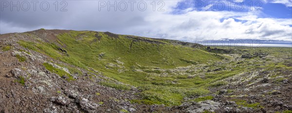 Old volcanic cone Buoaklettur